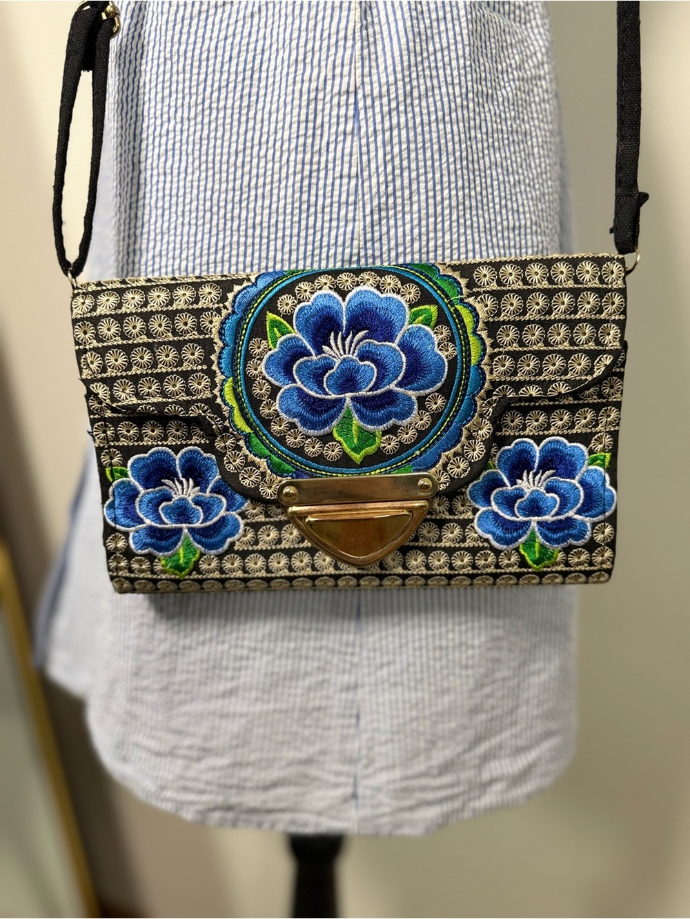 Boho Embroidered Floral Crossbody Wallet Purse Blue Black Convertible Bag